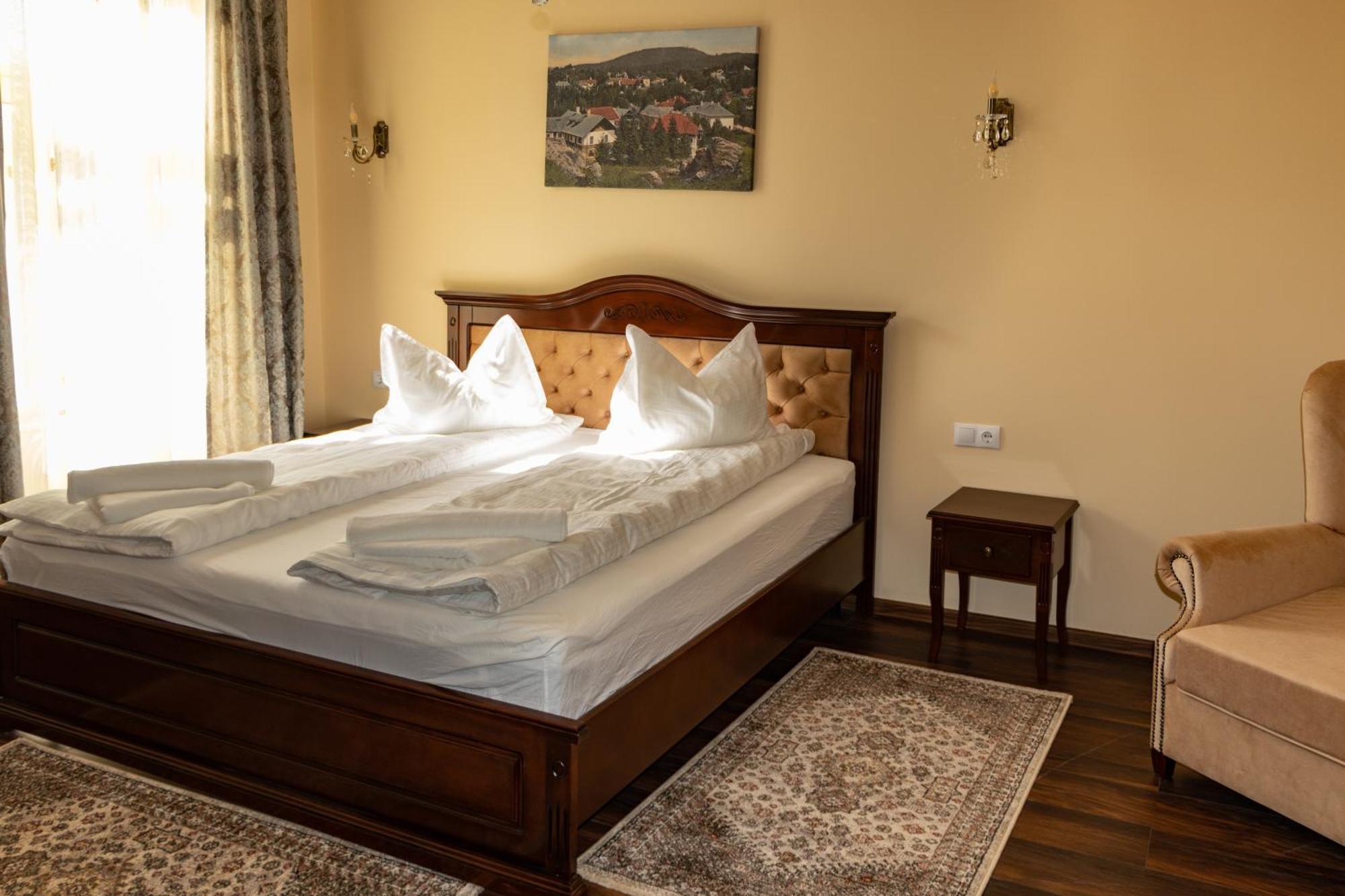 Hotel Melik à Borsec Extérieur photo